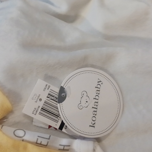 NWT... 2 pack onsies - Picture 3 of 3